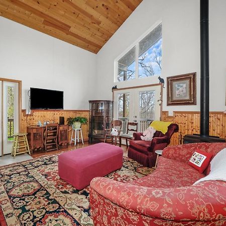 Beautiful Home In Beach Park Il Экстерьер фото