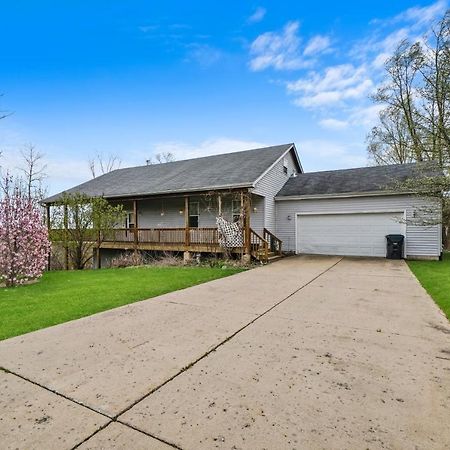 Beautiful Home In Beach Park Il Экстерьер фото