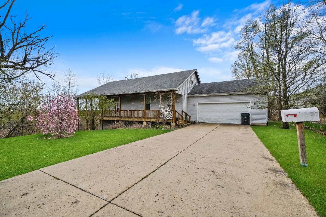 Beautiful Home In Beach Park Il Экстерьер фото